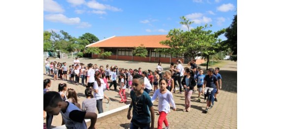 Filhos de funcionários participam da 12ª Festa do Dia da Criança 